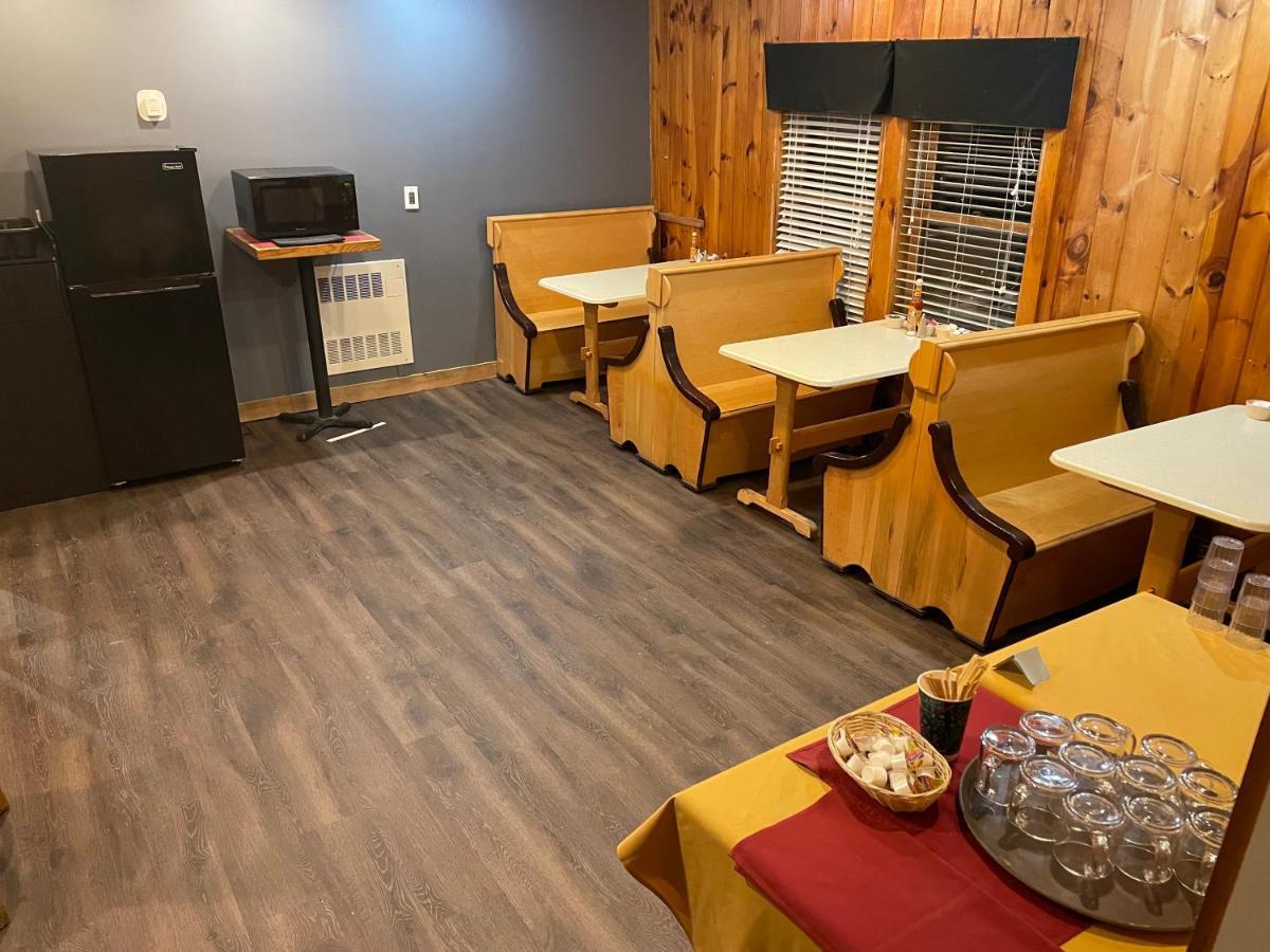 Smugglers Notch Inn Jeffersonville Экстерьер фото