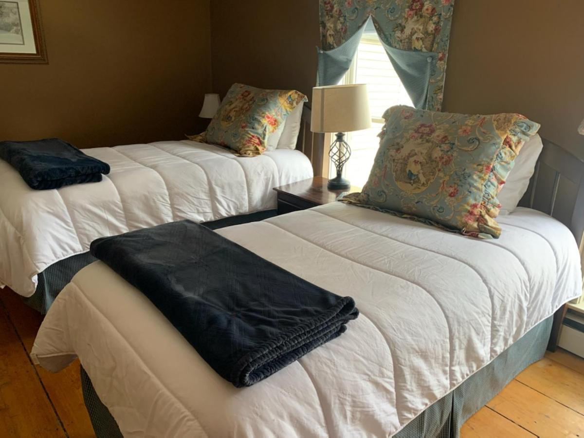Smugglers Notch Inn Jeffersonville Экстерьер фото