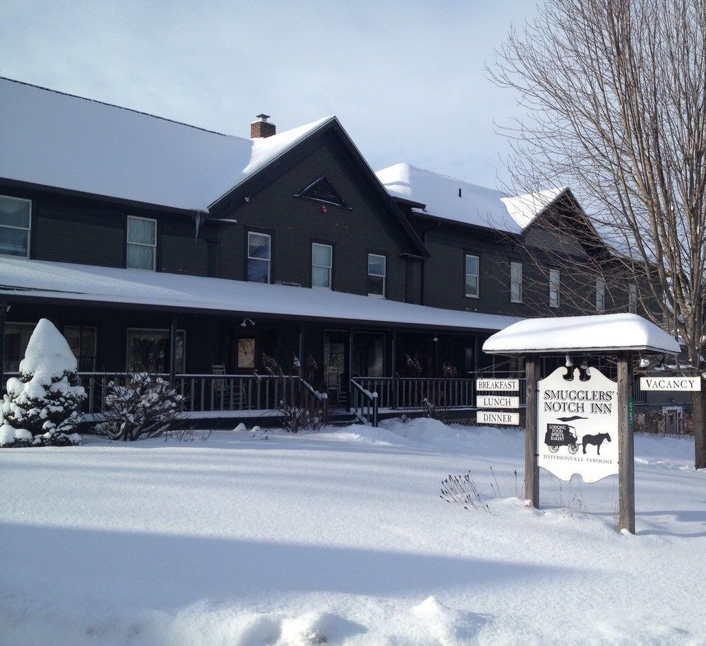 Smugglers Notch Inn Jeffersonville Экстерьер фото