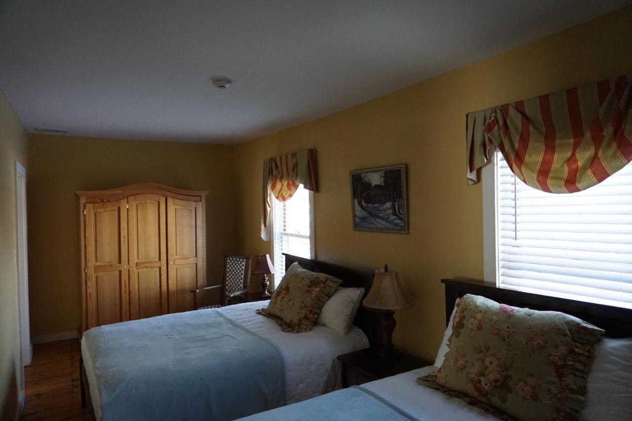 Smugglers Notch Inn Jeffersonville Экстерьер фото